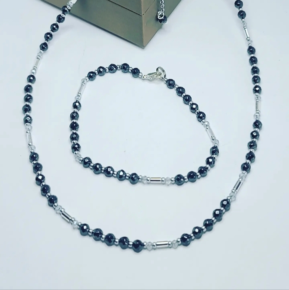 Hematite necklace - Picture 4 of 4